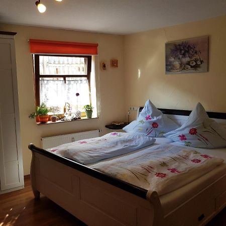 Hotel Zum Burgtoerle Wallduern Zewnętrze zdjęcie