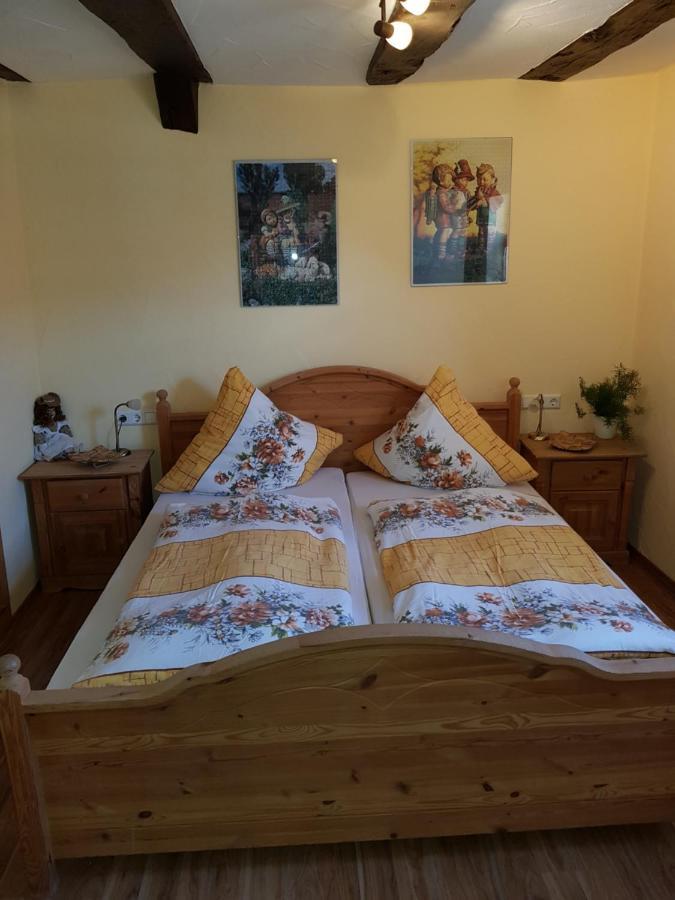 Hotel Zum Burgtoerle Wallduern Zewnętrze zdjęcie